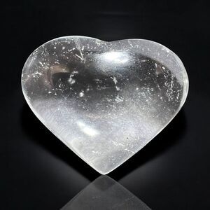 Clear‎ Quartz Crystal Heart Carving (8)
